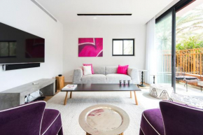 Frishman Beach by Five Stay